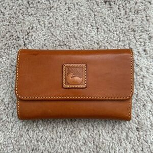 Dooney & Bourke Florentine Flap Wallet in Natural
